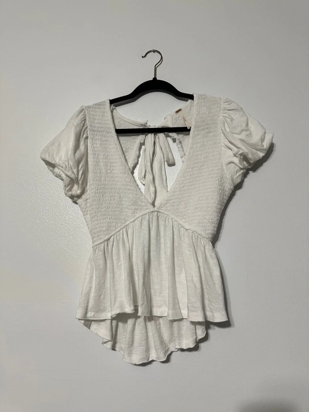 Free People Charlotte Smocked Cropped Top in Ivory size Medium